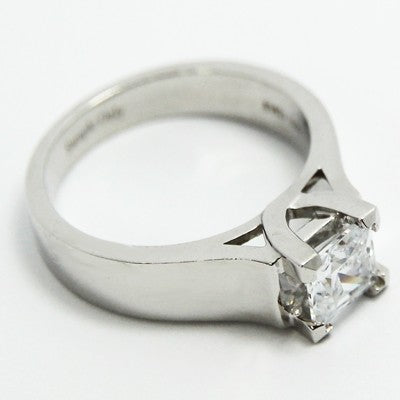 Lucida Style Solitaire Engagement Ring 14k White Gold E93921