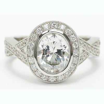 Popular Halo Style Oval Shape Ring in 925 Sterling Silver