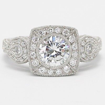E93638-Glamorous Designed Halo Style Ring in 925 Sterling Silver